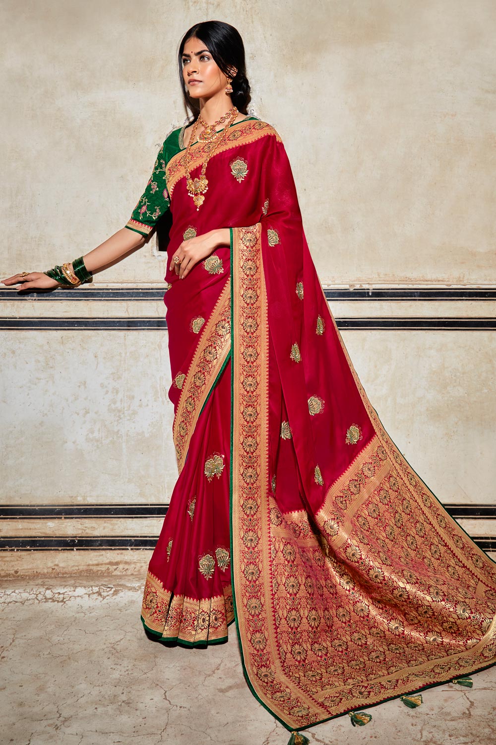 Buy Red Paithani Silk Saree Online | Like A Diva